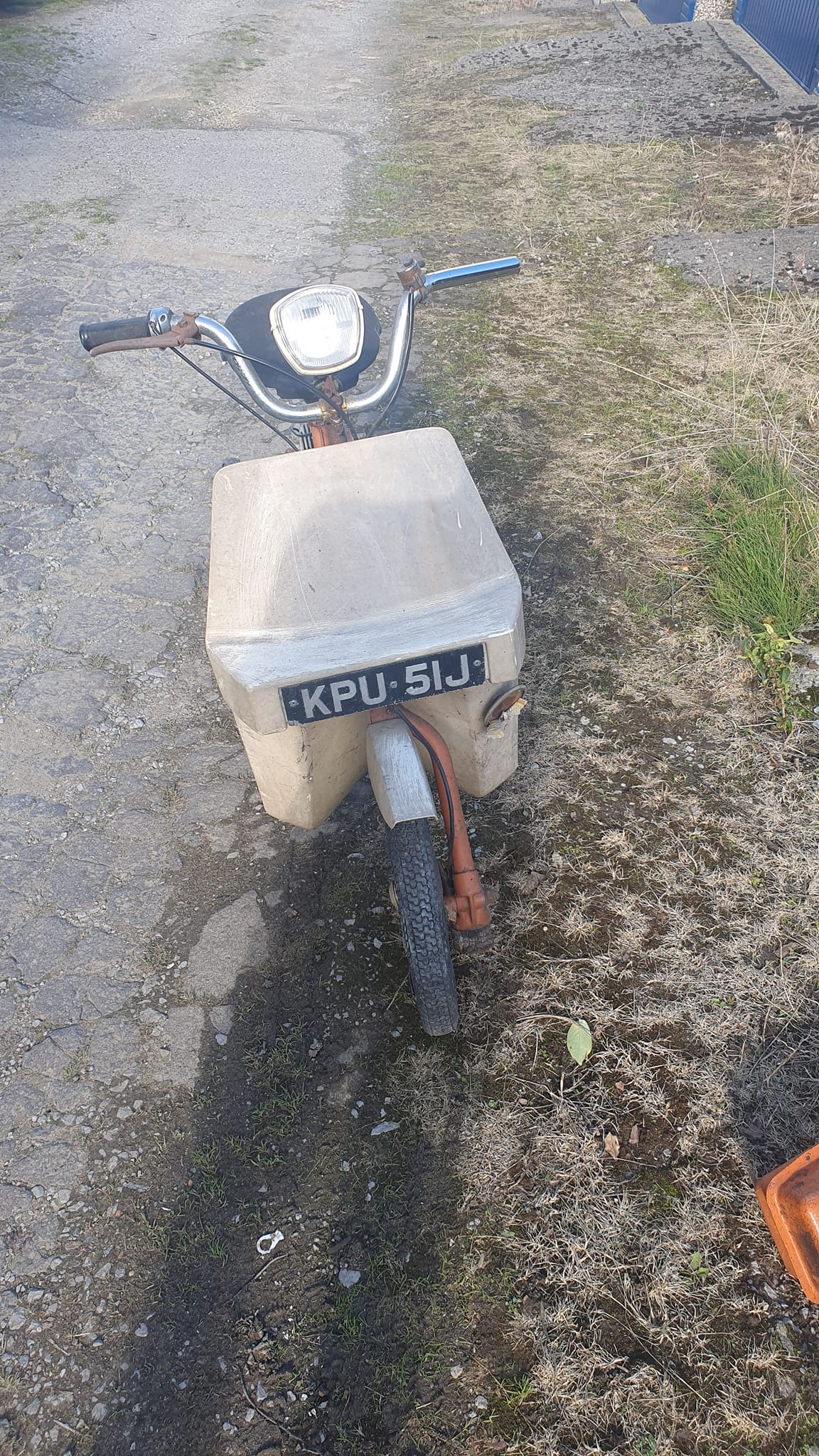 KPU 51 J